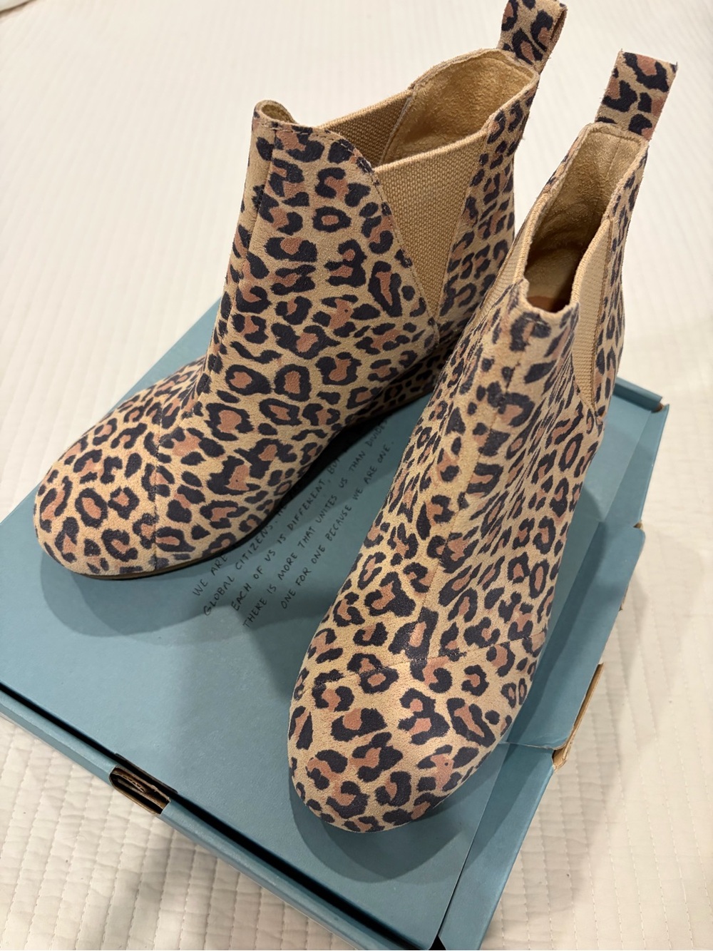Leopard Print Chelsea Ankle Boots - Black Brown